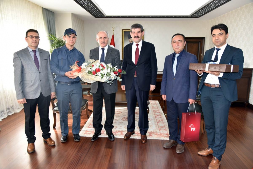 PTT Başmüdürlüğünden Vali Meral’e Ziyaret 1
