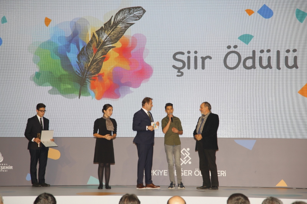 7.Türkiye Değer Ödülleri, Lise Kategorisinde Türkiye Birincisi. 13