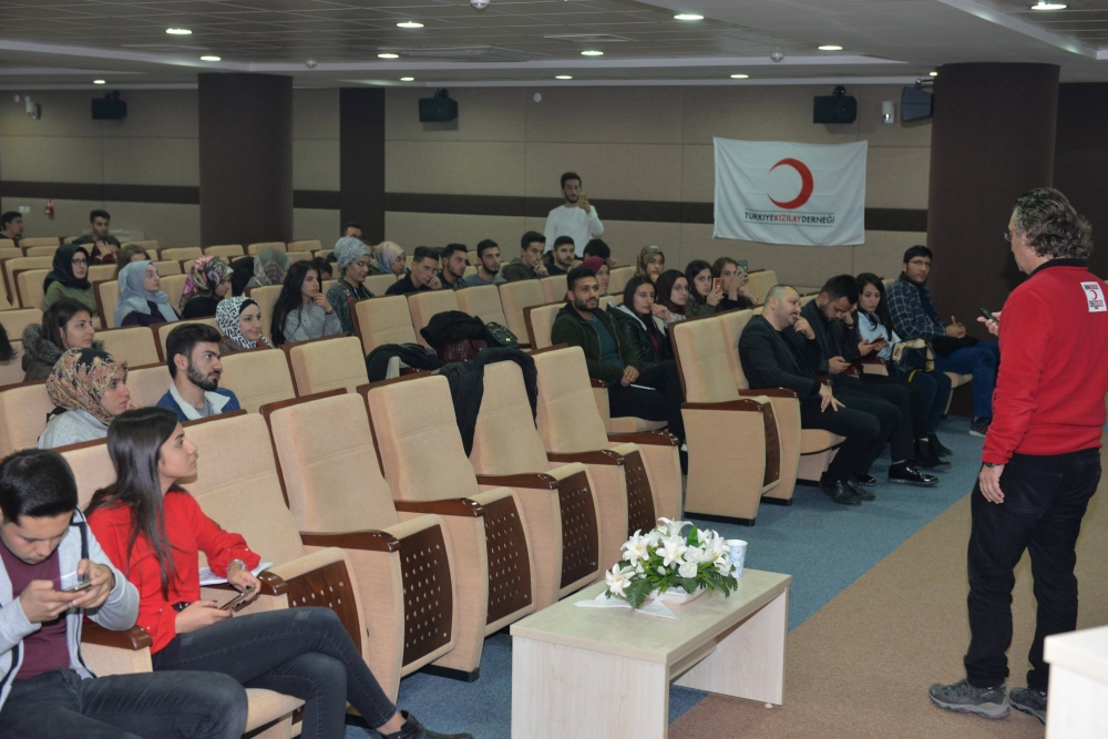 Kmü Öğrencileri Kan Bağışı Hakkında Bilgilendirildi 2