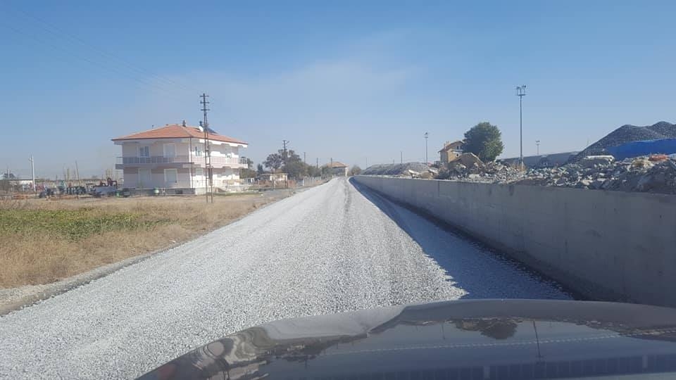 Sudurağında Tren Garı Servis Yolları Asfaltlanıyor 3