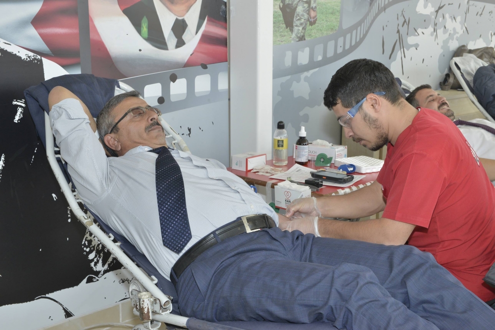 Kızılay Hilal-i Ahmer Sergisi Ve Kan Bağışı Kampanyası Düzenlendi 7