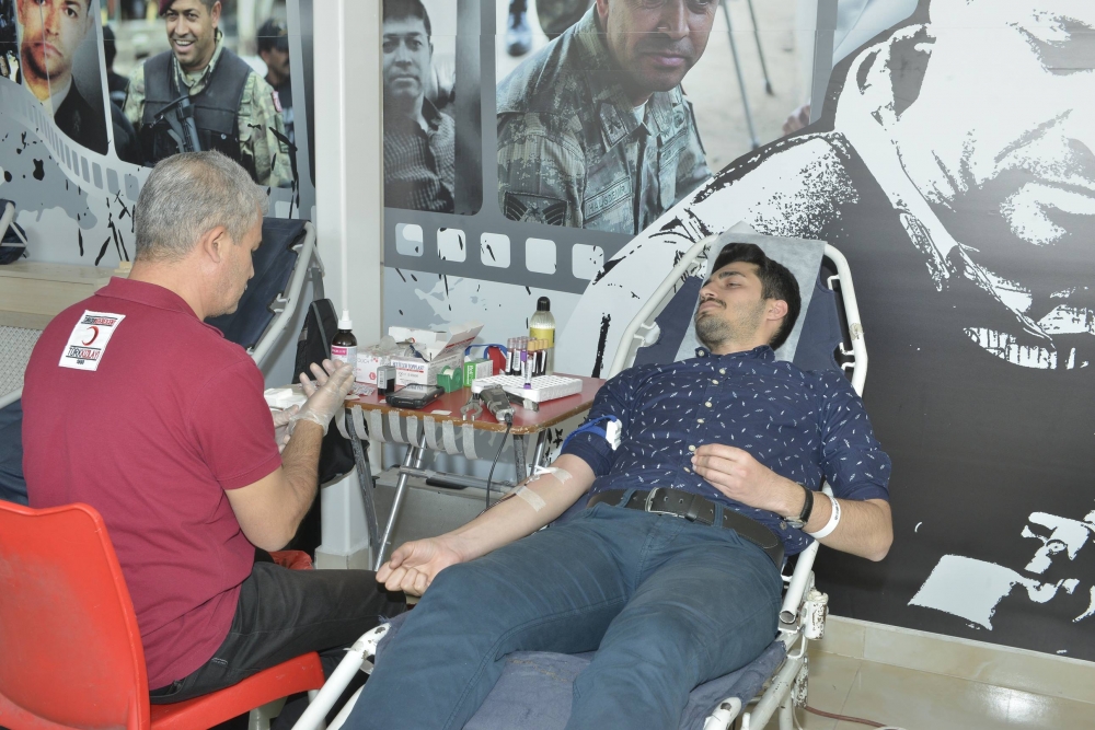 Kızılay Hilal-i Ahmer Sergisi Ve Kan Bağışı Kampanyası Düzenlendi 9