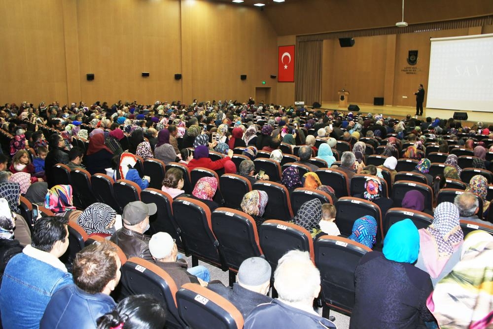 Prof. Dr. Mustafa Karataş Karamanlılarla Buluştu 10