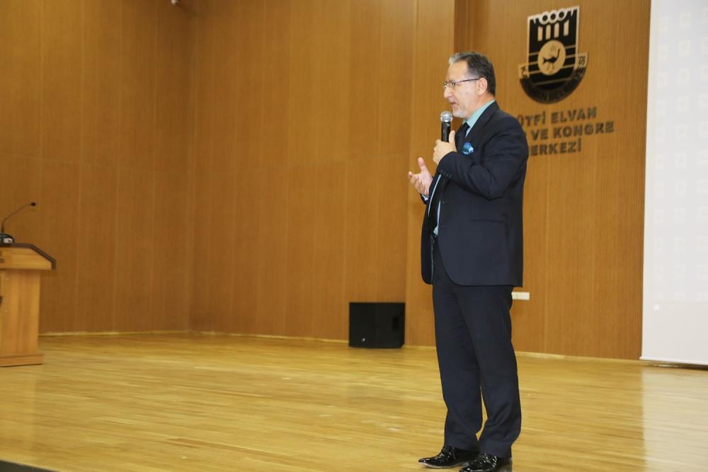 Prof. Dr. Mustafa Karataş Karamanlılarla Buluştu 4