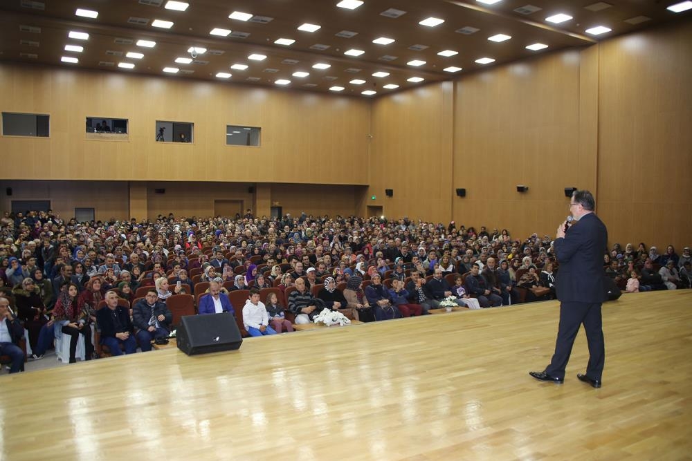 Prof. Dr. Mustafa Karataş Karamanlılarla Buluştu 7