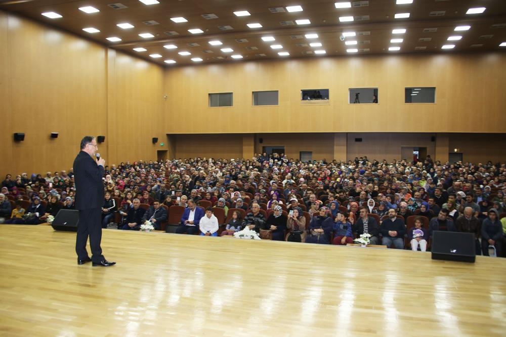 Prof. Dr. Mustafa Karataş Karamanlılarla Buluştu 8