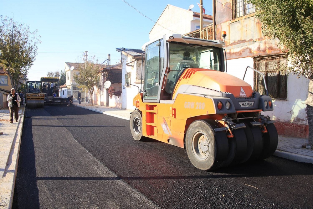 Asfalt Çalışmaları Yeni Mahalle’de 2
