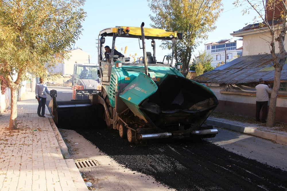 Asfalt Çalışmaları Yeni Mahalle’de 8