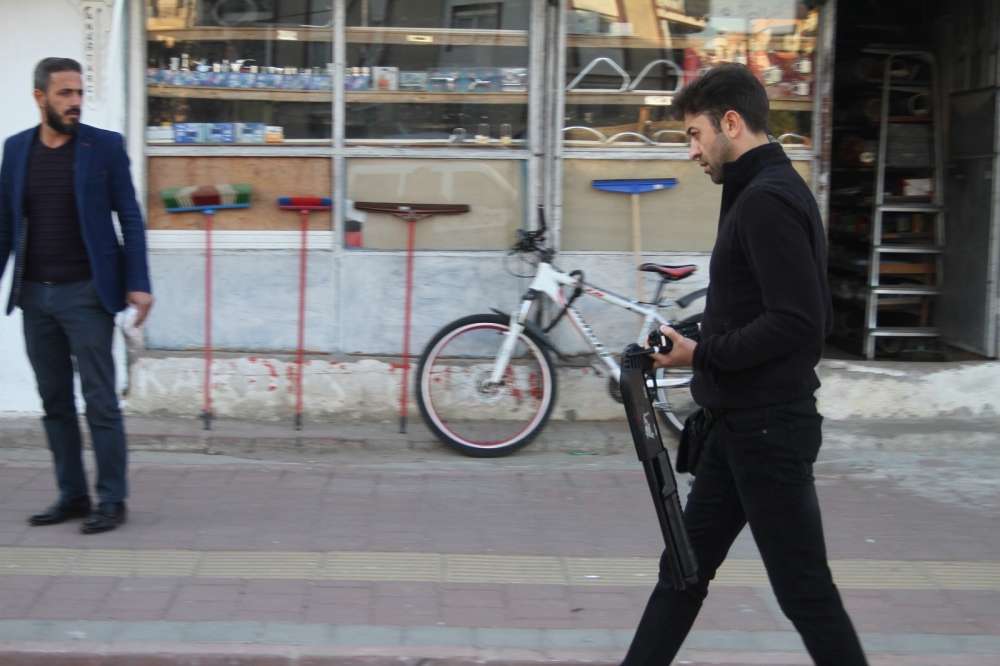 Antalya’da Sopalı, Silahlı Kavga: 3 Yaralı 2