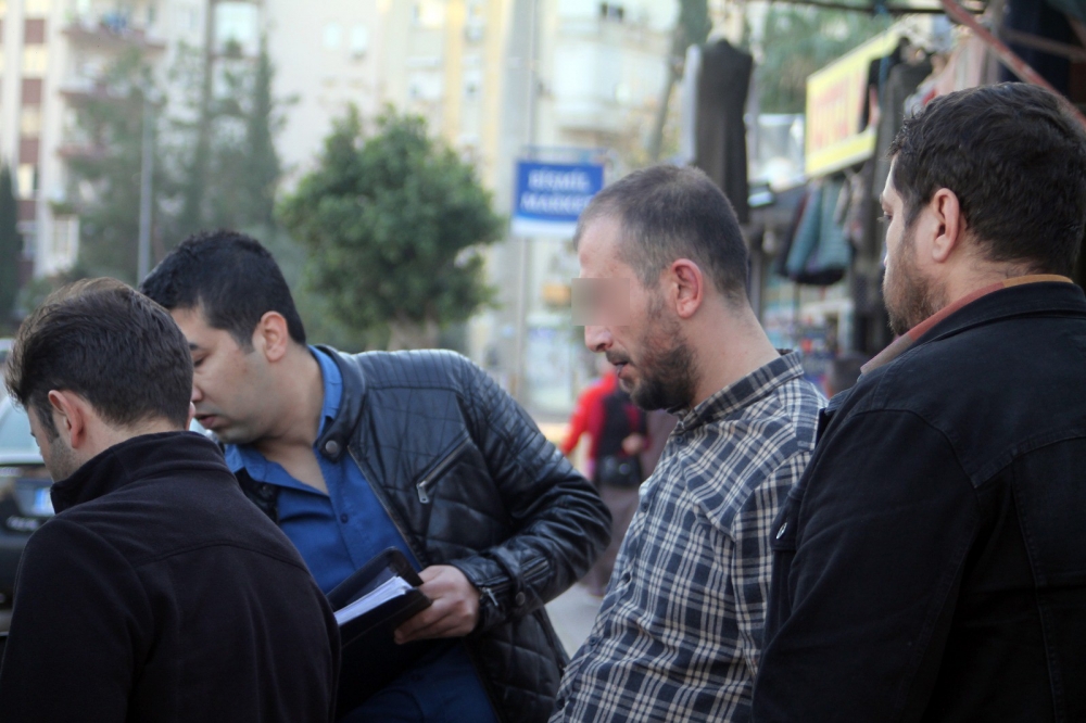 Antalya’da Sopalı, Silahlı Kavga: 3 Yaralı 3