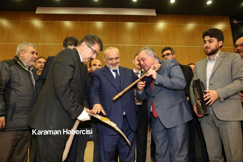 Güçlü Türkiye Yolunda Cumhurbaşkanlığı Sistemi 14