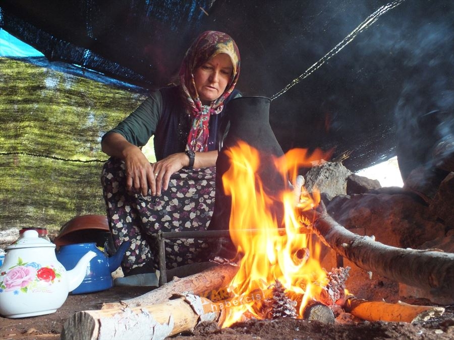 Sarıkeçili Yörükleri Kış Hazırlıkları 2