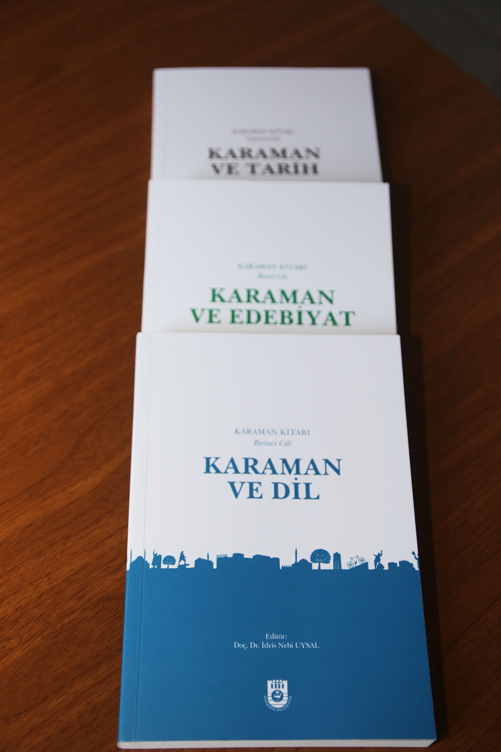 Karaman Belediyesi'nden 3 Ciltlik Karaman Kitabı 6