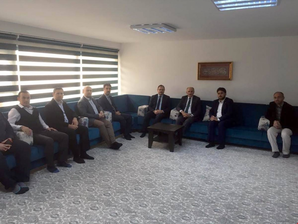 Vali Meral, Eğitim - Bir - Sen ve İlim Yayma Cemiyetini Ziyaret Etti 2