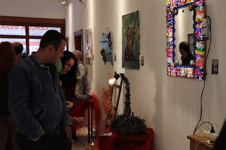 Geri Dönüşüm Malzemeleri Sanata Dönüştü 13