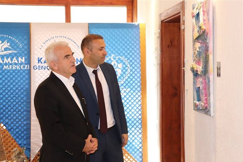 Geri Dönüşüm Malzemeleri Sanata Dönüştü 4