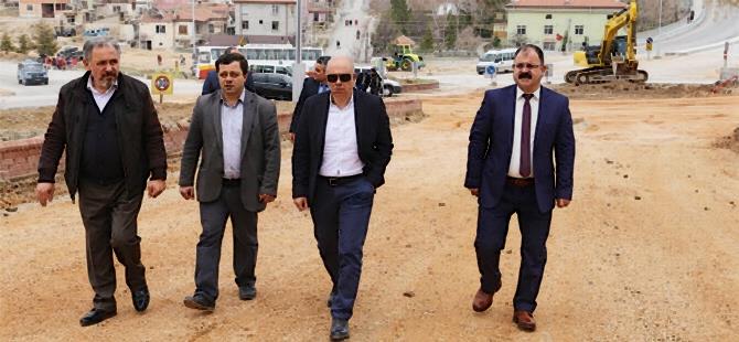 Başkan Çalışkan Devam Eden Çalışmaları Yerinde Takip Ediyor 1