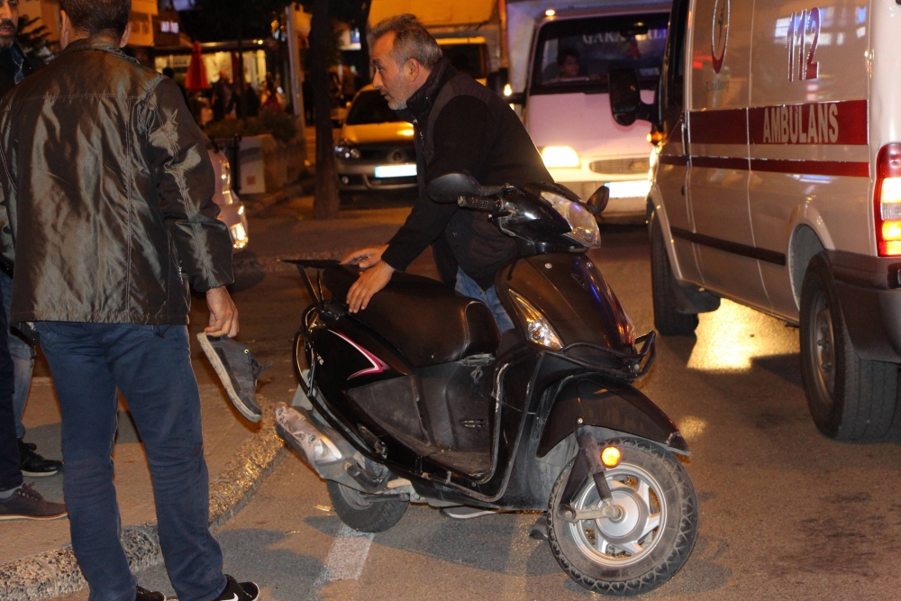 Motosiklete Çarpan Vicdansız Sürücü Yaralıyı Bırakıp Kaçtı 3