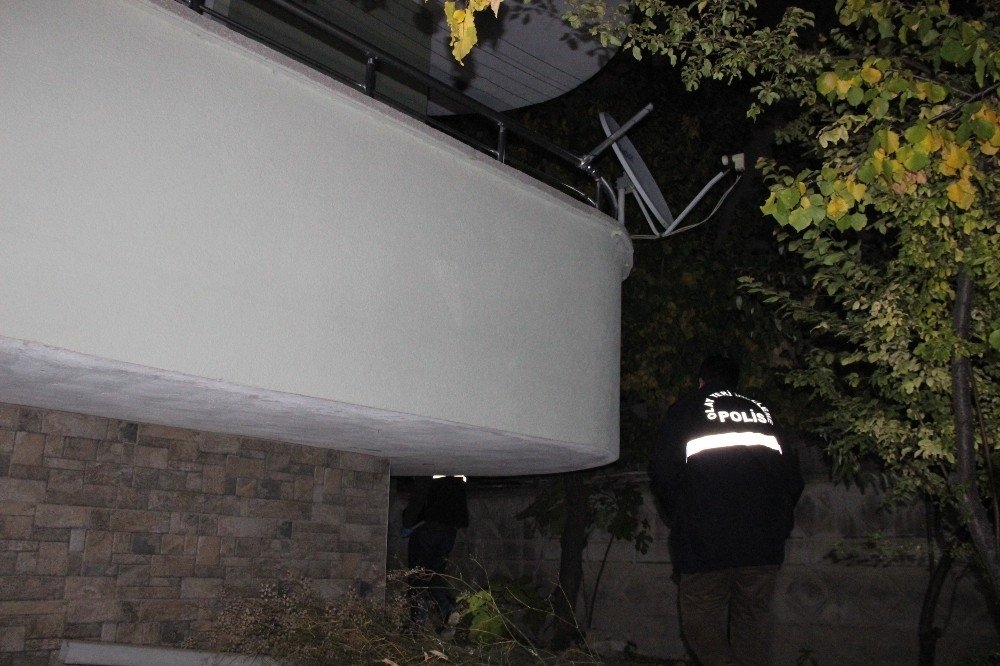 Karaman'da Hırsılar O Eve Girmekten Bıkmadılar 5