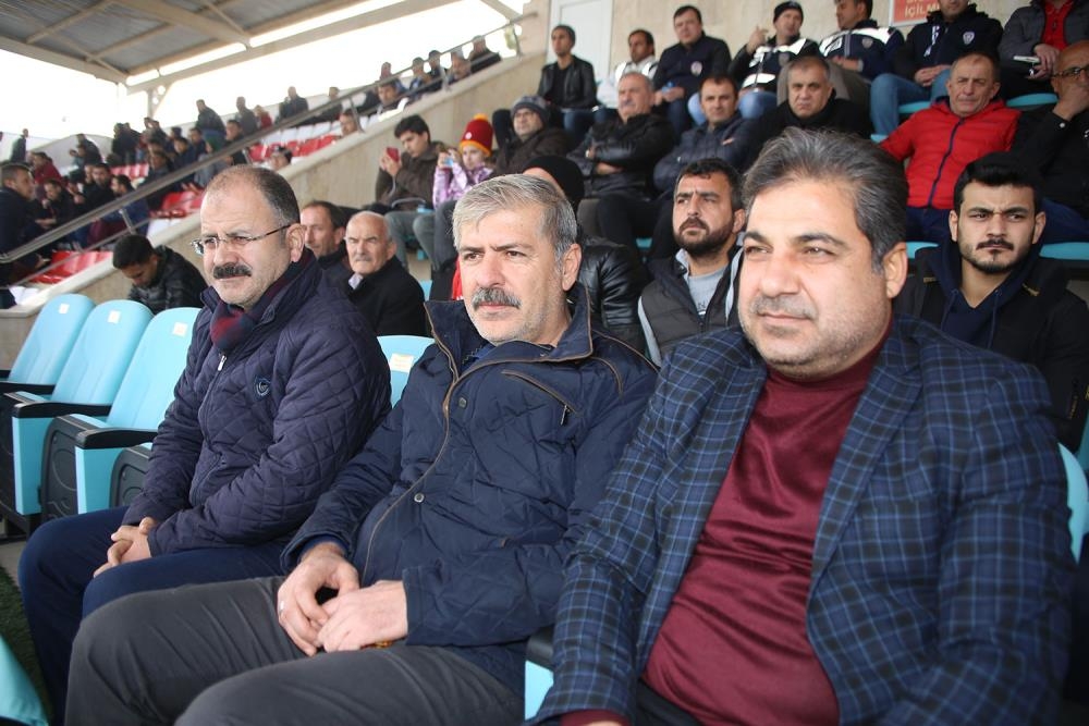 Karaman Belediyespor’dan Ligi Isıtan Galibiyet 2