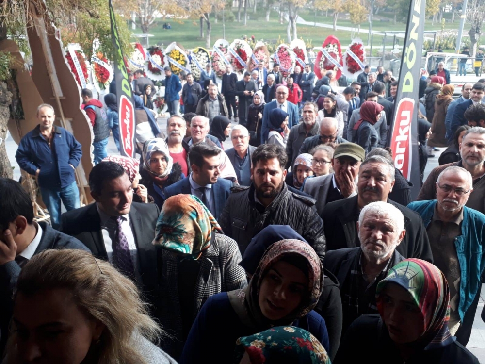 Torku Döner'in Zafer Ve Mithatpaşa Şubesi Hizmete Girdi 5