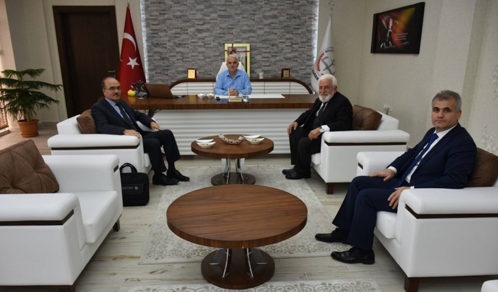 Hüseyin Yorulmaz ve Yüksel Yılmazer Birikimlerini Öğrencilerle Paylaştı 1