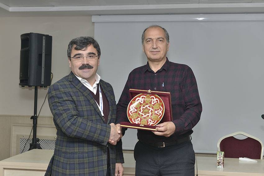 Sosyal Politikalar Açısından Kadın Ve Aile Çalıştayı Düzenledi 6