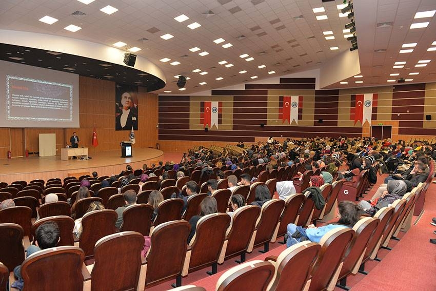 KMÜ’de  ‘Öğretmen Ve Çocuk Olmak’ Konulu Çalıştay Düzenlendi 15