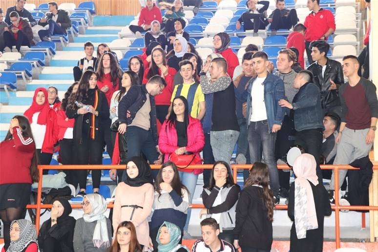 Karaman'da Bu Maçlara Yürek Dayanmıyor ! 11