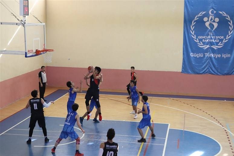 Karaman'da Bu Maçlara Yürek Dayanmıyor ! 3