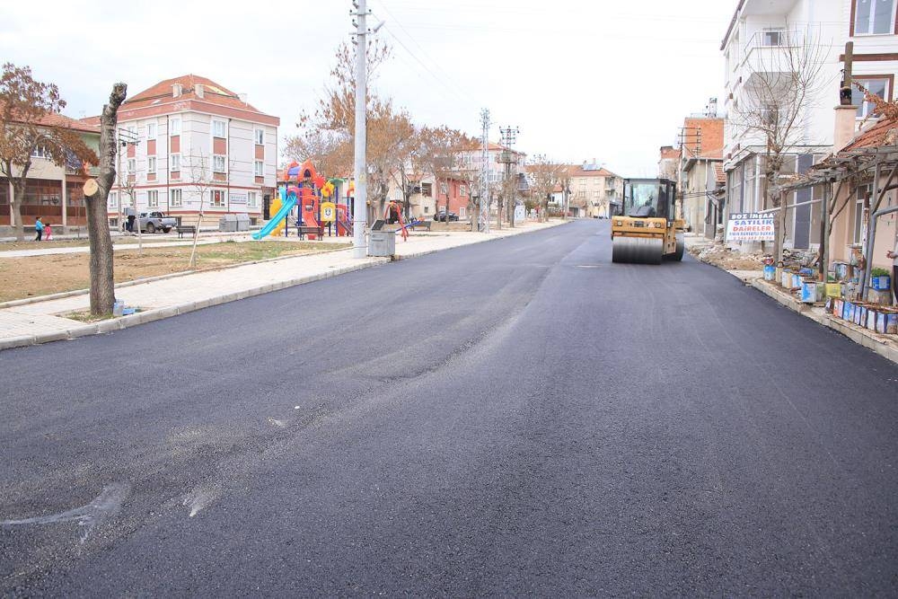 Asfalt Çalışmaları Kırbağı Mahallesi’nde 4
