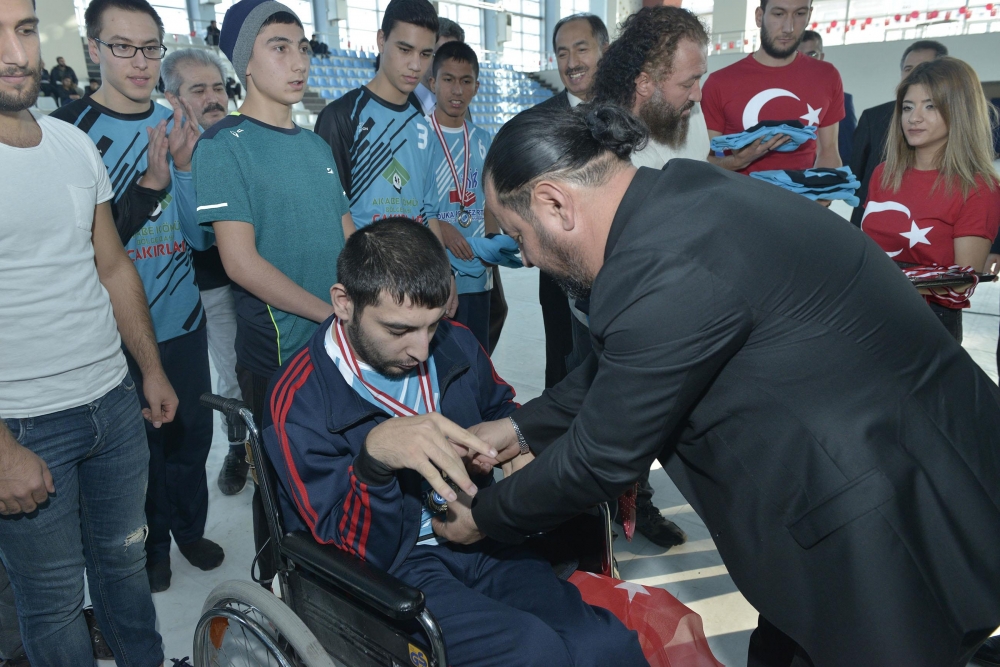 Rektör Akgül’ün Dünya Engelliler Günü Mesajı 1