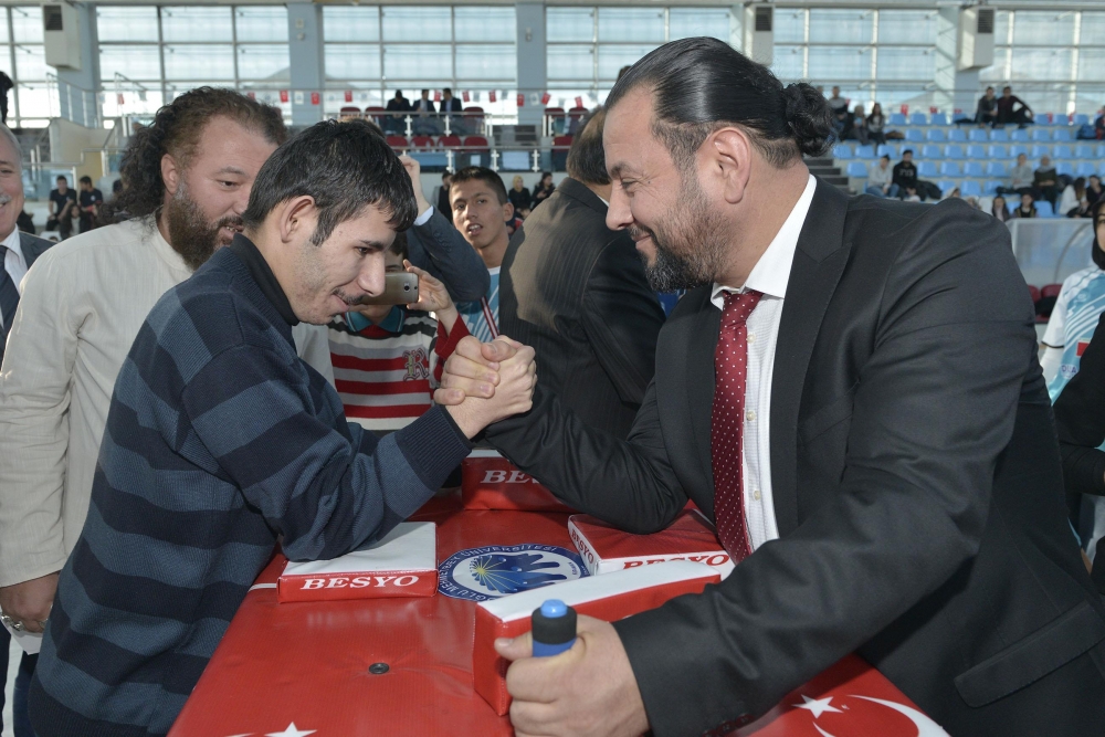 Rektör Akgül’ün Dünya Engelliler Günü Mesajı 2