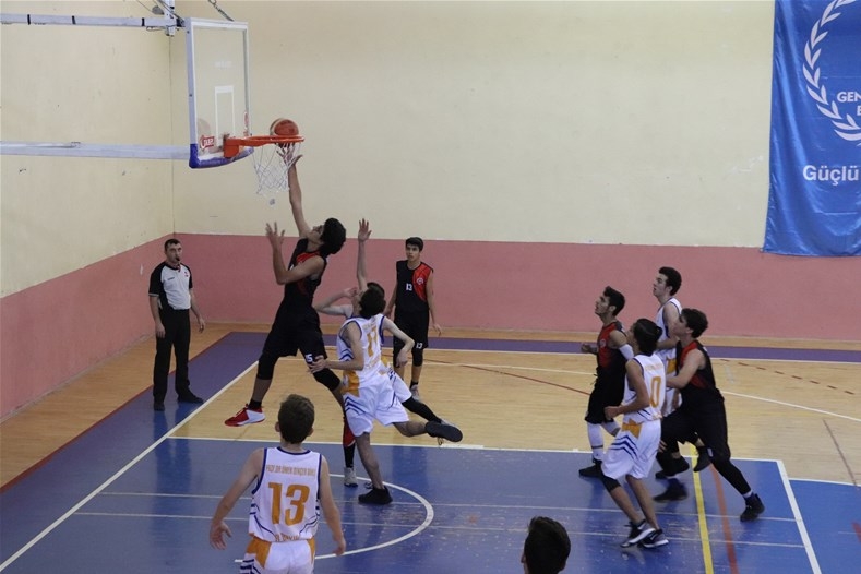 Karaman'da Düzenlenen Basketbol Final Maçları Nefes Kesti 2