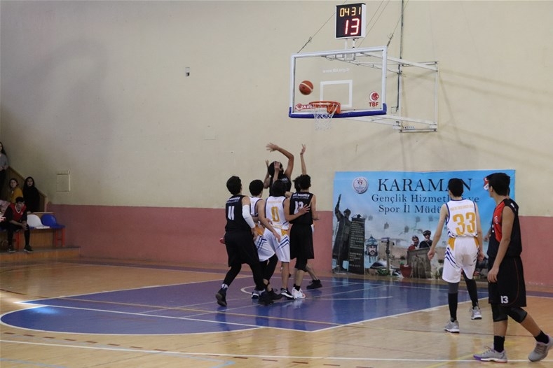Karaman'da Düzenlenen Basketbol Final Maçları Nefes Kesti 22