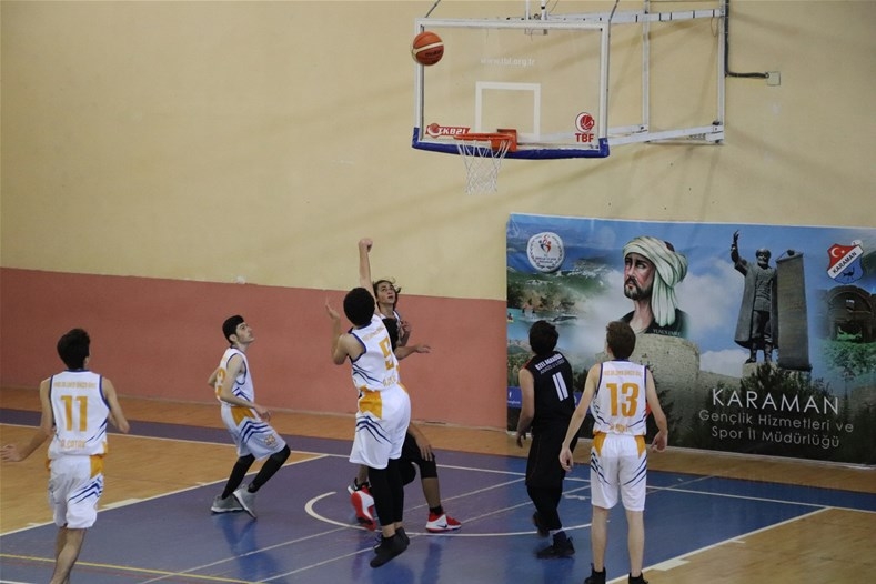 Karaman'da Düzenlenen Basketbol Final Maçları Nefes Kesti 3