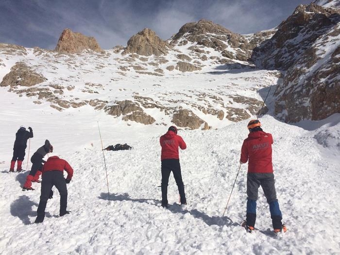 Niğdede Mahsur Kalan Dağcılar Operasyonu 15