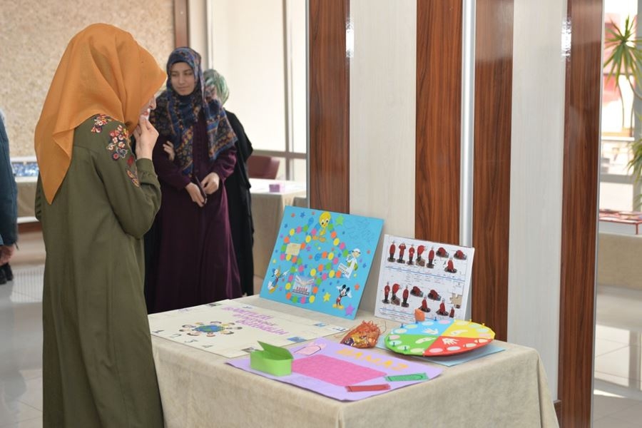 KMÜ 'Din Eğitiminde Engelsiz Oyunlar' Sergisi Düzenledi 2