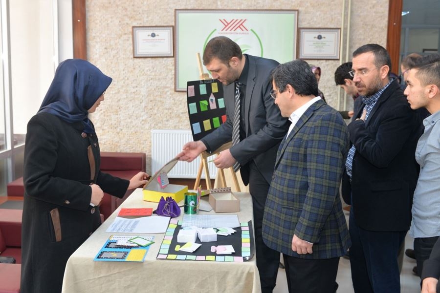 KMÜ 'Din Eğitiminde Engelsiz Oyunlar' Sergisi Düzenledi 8