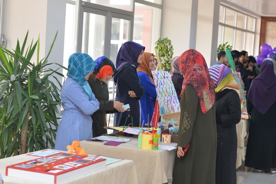 KMÜ 'Din Eğitiminde Engelsiz Oyunlar' Sergisi Düzenledi 9