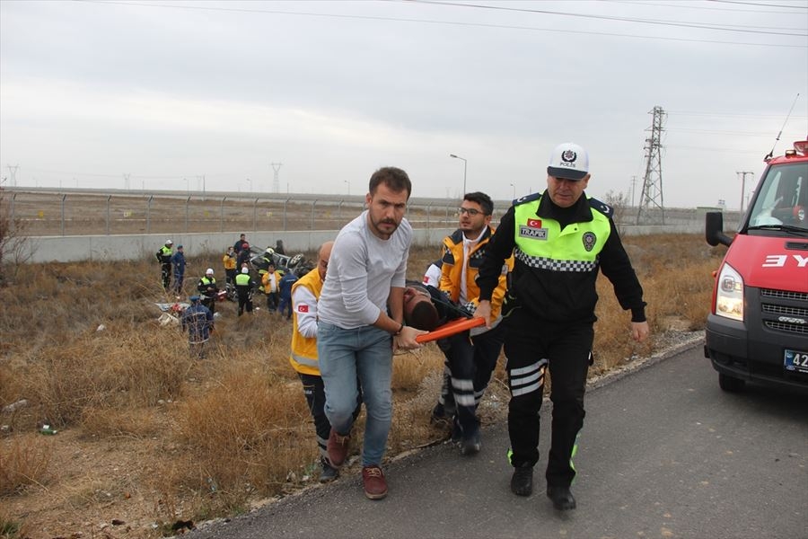 Konya'da Feci Trafik Kazası:1 Ölü, 6 Yaralı 5