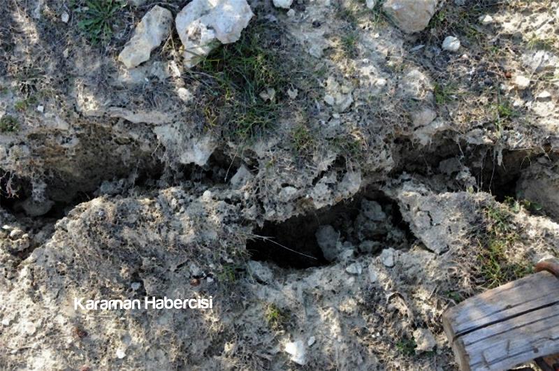 Vali Tapsız Heyelanın Yaşandığı Bölgede 9