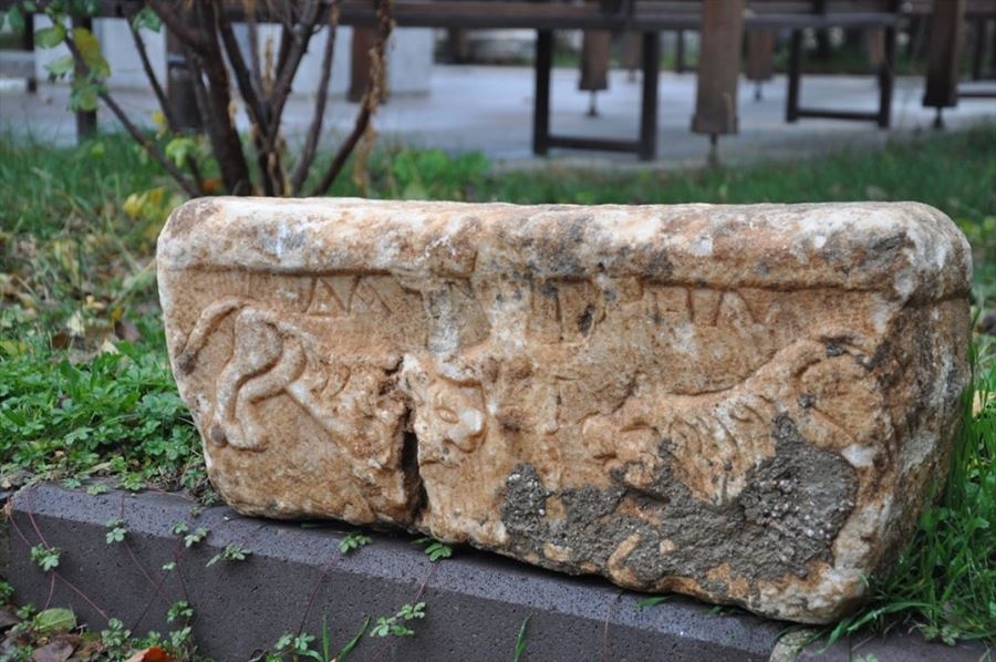 Konya'da İnşaat Kazısında "Danyal Peygamber Kabartması" Bulundu 2