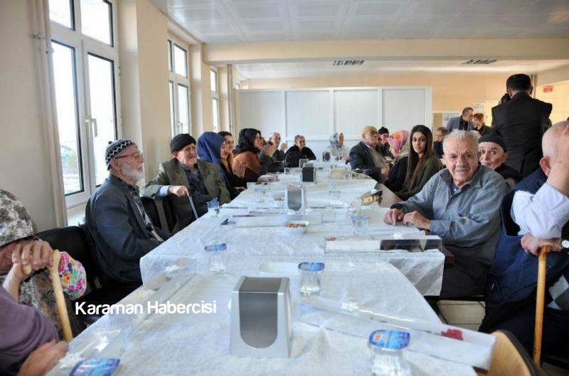 Huzurevinde Doğum Günü Sürprizi 14