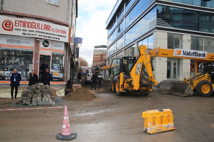 Karaman Gazipaşa Caddesi Daha Modern Hale Geliyor 9