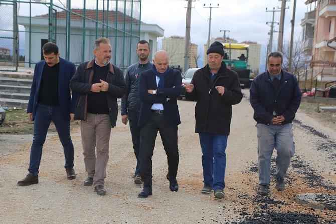 Başkan Çalışkan İki  Mahallede İncelemelerde Bulundu 6