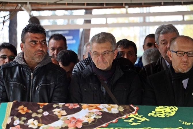 Nişanlı Kurbanı Simge Gözyaşları Arasında Duvağıyla Defnedildi 8