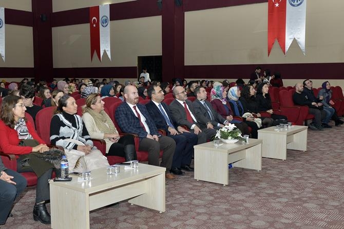 KMÜ'de Sağlık Yöneticileri Günü Paneli Düzenlendi 1