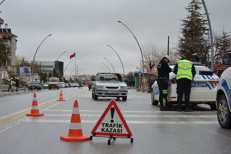 Karaman'da Otomobil 12 Yaşındaki Çocuğa Çarptı 2