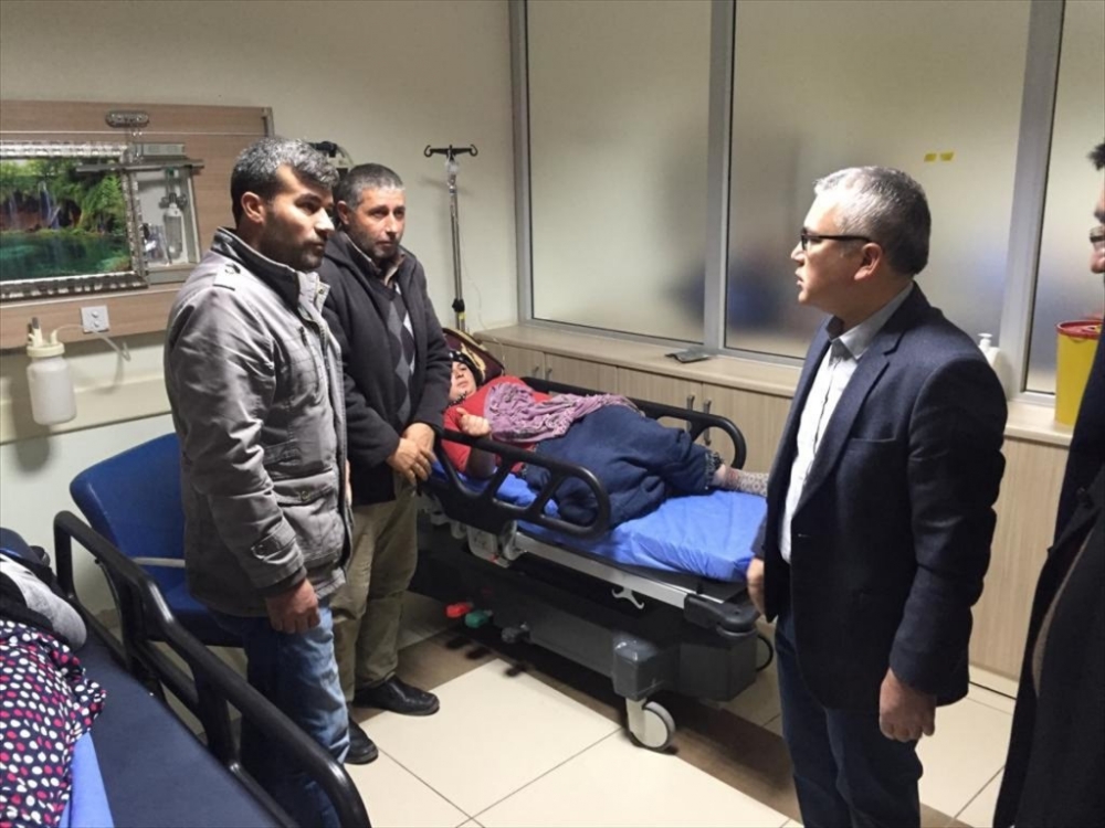 Niğde'de Tarım İşçilerini Taşıyan Minibüs Devrildi: 2 Ölü, 16 Yaralı 4